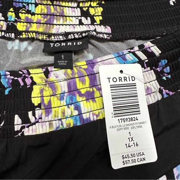 NWT!! TORRID floral off shoulder blouse, 1X. - Picture 9 of 9